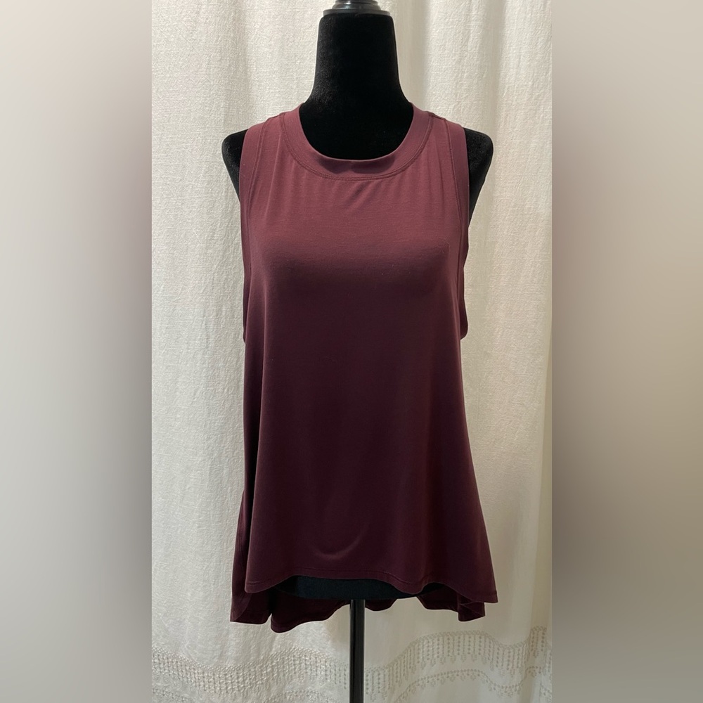 ❌SOLD❌Athleta Burgundy Sleeveless Top